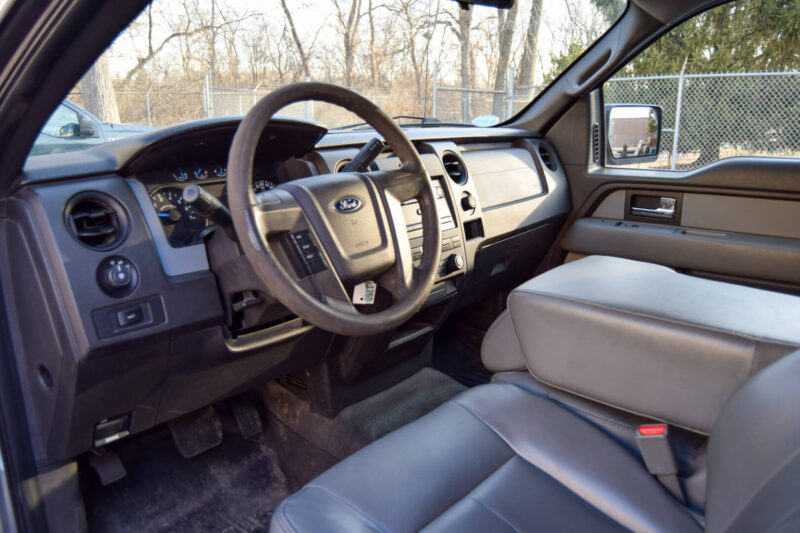 2014 Ford F150 XL with Cap